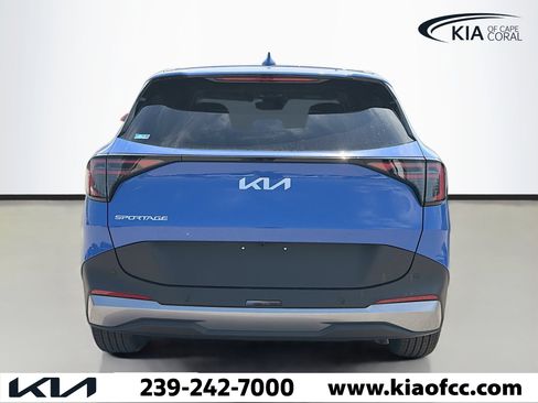 New 2026 Kia Sportage EX image 5