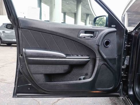 Used 2023 Dodge Charger SXT image 22