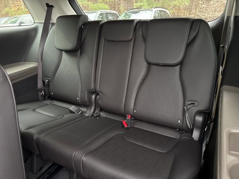 New 2026 Kia Carnival image 15