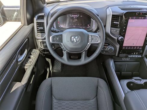 New 2026 RAM 1500 Big Horn AWD/4WD image 12