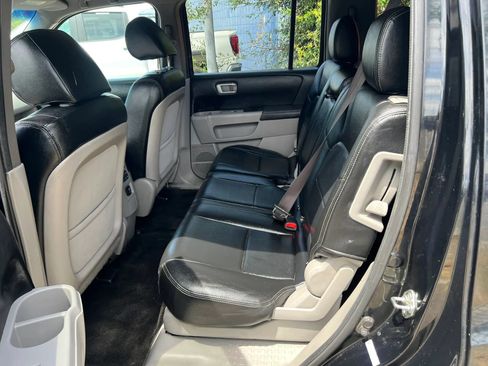 Used 2014 Honda Pilot LX image 12