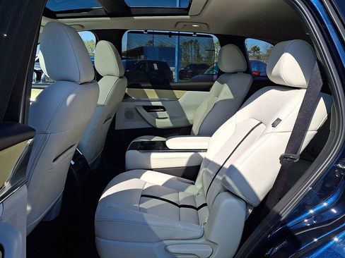 Used 2024 MAZDA CX-90 3.3 Turbo S w/ Premium Plus image 11