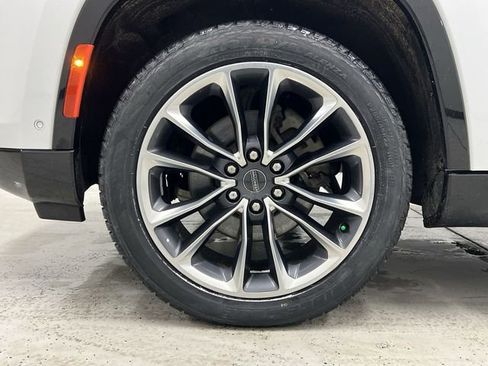 Used 2023 Jeep Wagoneer Series II w/ Premium Group I image 34