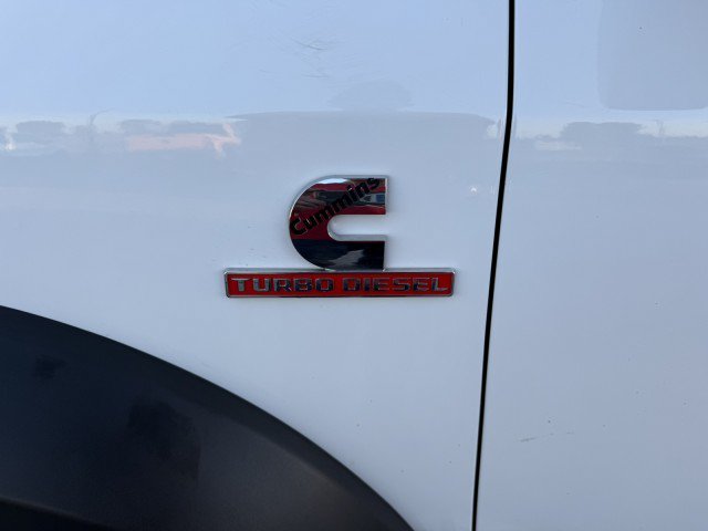 Used 2024 RAM 5500 Tradesman w/ Chrome Appearance Group AWD/4WD image 19