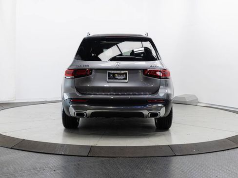 Used 2023 Mercedes-Benz GLB 250 4MATIC image 28