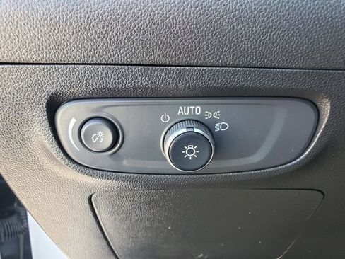 Used 2024 Buick Encore GX Avenir w/ Avenir Technology Package FWD image 17