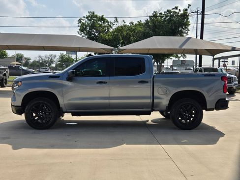 Certified 2025 Chevrolet Silverado 1500 LT Trail Boss w/ Dark Appearance Package AWD/4WD image 4