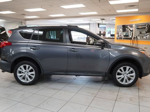 Used 2014 Toyota RAV4 Limited w/ Technology Package AWD/4WD image 12