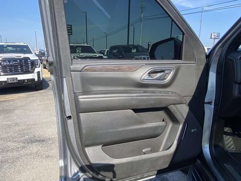 Used 2021 Chevrolet Tahoe LT w/ LT Signature Package RWD image 14