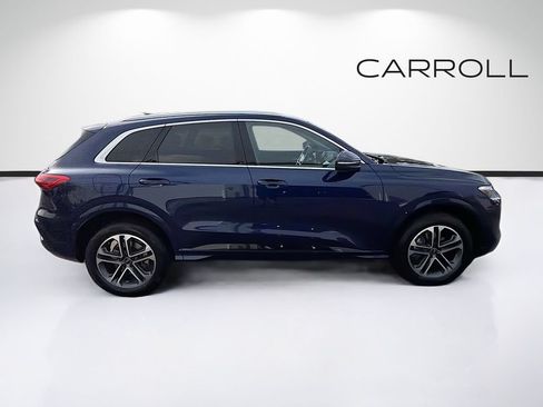 Used 2025 Audi Q5 Premium Plus AWD/4WD image 2