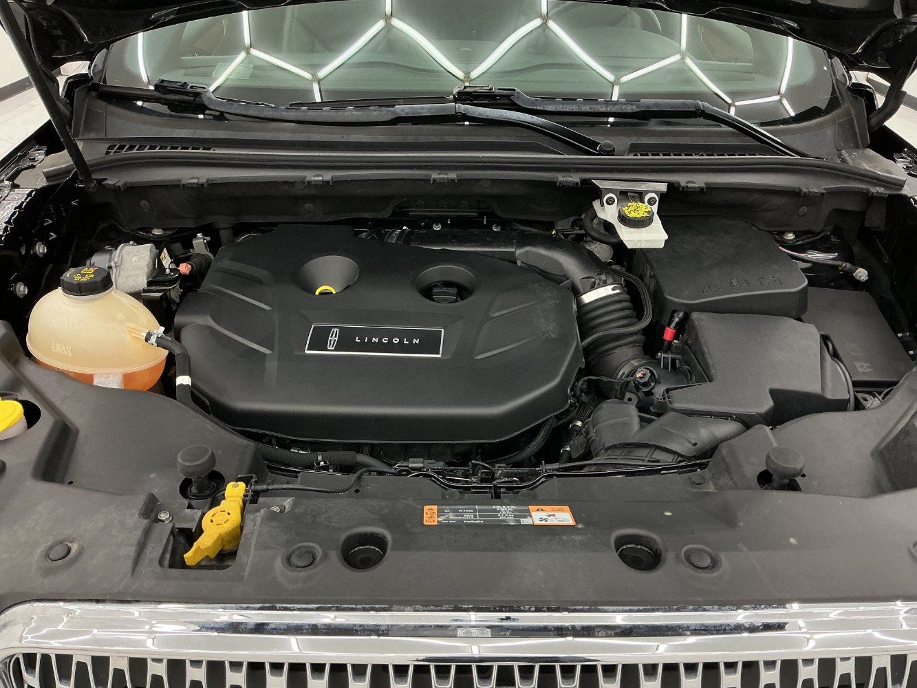 Used 2019 Lincoln MKC Select w/ Select Plus Package AWD/4WD image 43