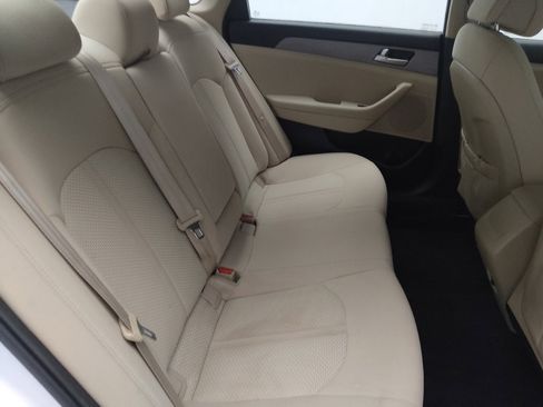 Used 2016 Hyundai Sonata SE image 19