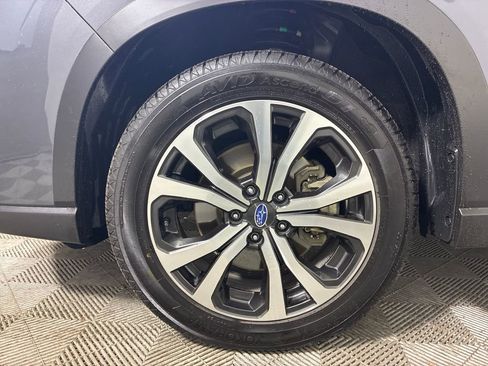 Certified 2023 Subaru Forester Limited image 6