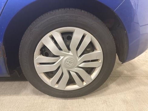 Used 2016 Honda Fit LX image 11