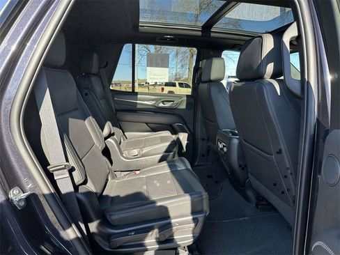Used 2023 GMC Yukon Denali image 13
