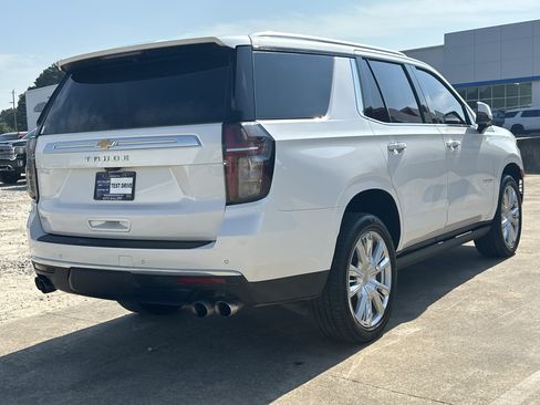 Used 2021 Chevrolet Tahoe High Country w/ Premium Package RWD image 6