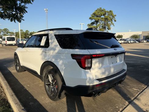 Certified 2025 Ford Explorer ST AWD/4WD image 20