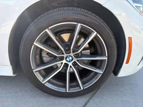 Used 2021 BMW 330i Sedan RWD image 4