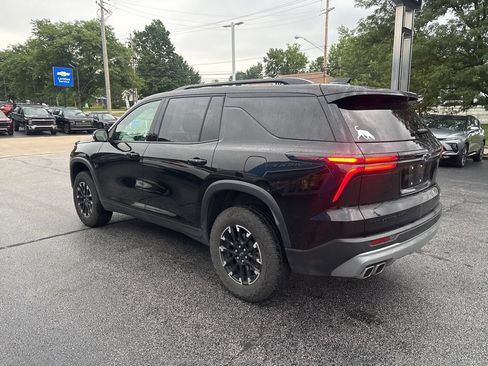 Used 2024 Chevrolet Traverse Z71 AWD/4WD image 5