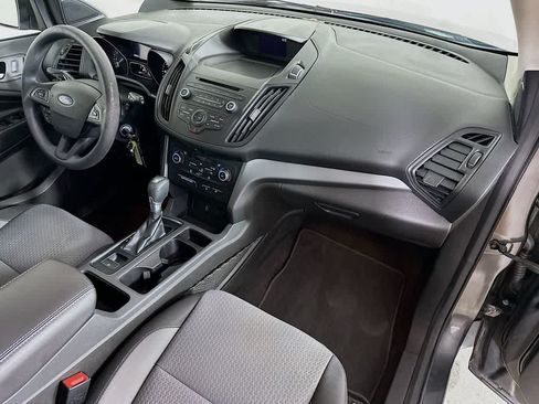 Used 2017 Ford Escape SE FWD image 32