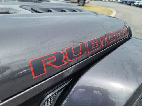 Used 2020 Jeep Wrangler Unlimited Rubicon AWD/4WD image 10