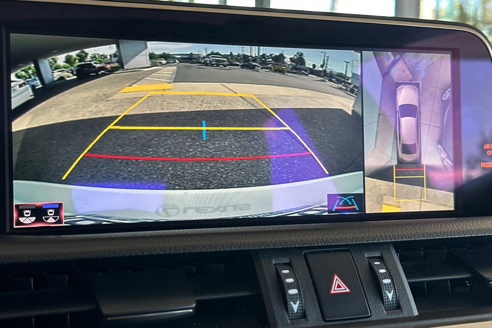 Used 2021 Lexus ES 300h w/ Accessory Package FWD image 16