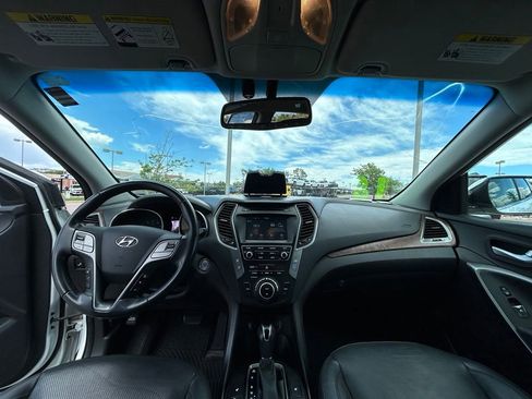 Used 2018 Hyundai Santa Fe Sport 2.0T AWD/4WD image 9