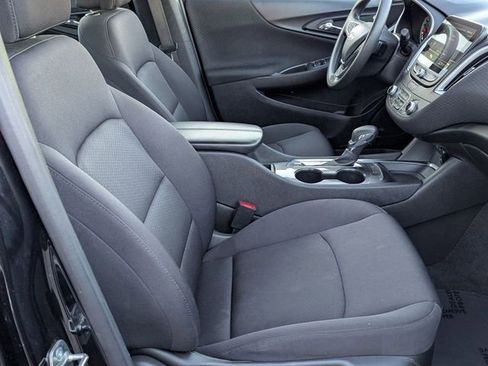 Used 2024 Chevrolet Malibu LT image 24