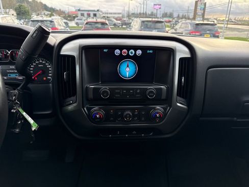 Used 2017 Chevrolet Silverado 2500 LT w/ LT Convenience Package image 26