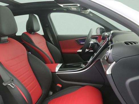New 2027 Mercedes-Benz GLC 300 image 7