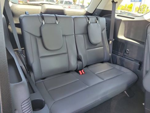 Used 2026 Ford Explorer Active w/ Active Comfort Package RWD image 21