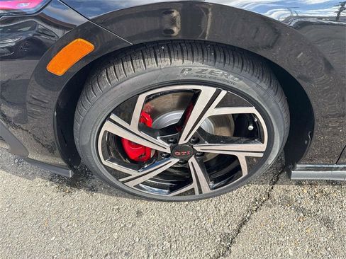 New 2026 Volkswagen GTI SE image 6