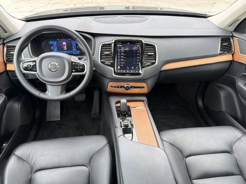 Certified 2023 Volvo XC90 B6 Plus w/ Protection Package Premier AWD/4WD image 15