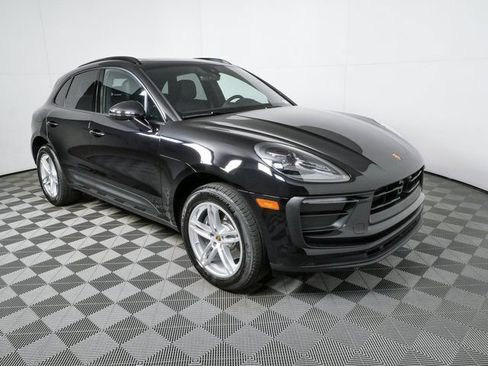 New 2026 Porsche Macan AWD/4WD image 28