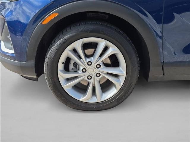 Used 2023 Buick Encore GX Preferred w/ Cold Weather Comfort Package FWD image 14