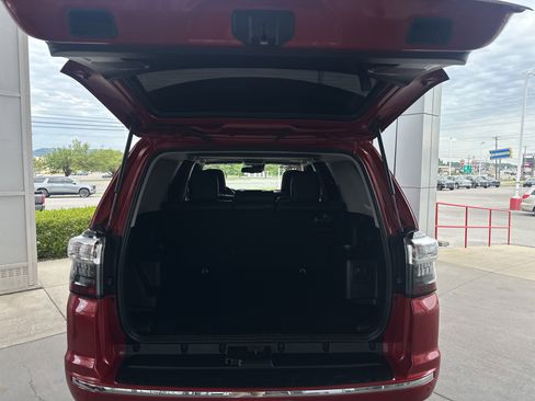 Certified 2023 Toyota 4Runner Limited AWD/4WD image 19