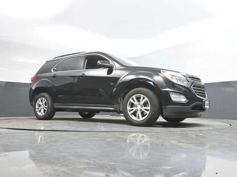 Used 2017 Chevrolet Equinox LT w/ Convenience Package FWD image 32