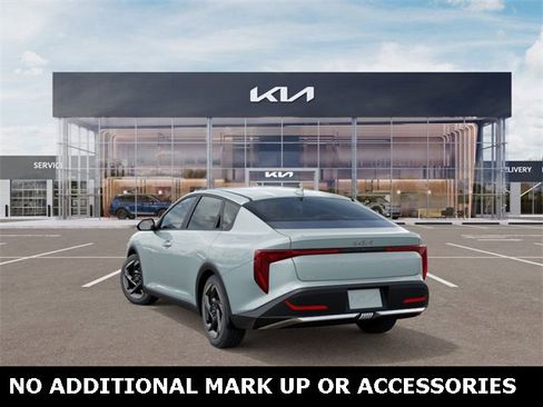 New 2025 Kia K4 EX image 4