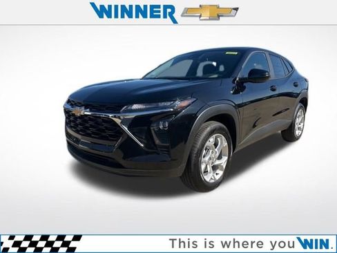 New 2026 Chevrolet Trax LS w/ LS Convenience Package image 1