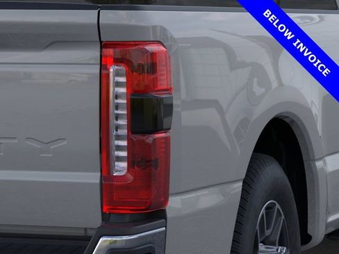 New 2026 Ford F350 Lariat image 21
