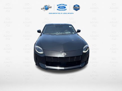 Used 2024 Nissan Z Performance w/ Floor Mat Package RWD image 10