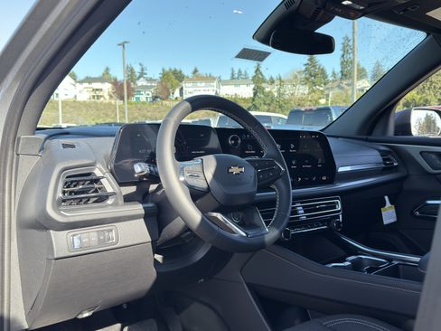 New 2026 Chevrolet Traverse LT AWD/4WD image 12