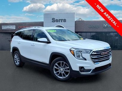 Used 2022 GMC Terrain SLT w/ Tech Package