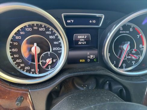 Used 2014 Mercedes-Benz GL 63 AMG 4MATIC image 9