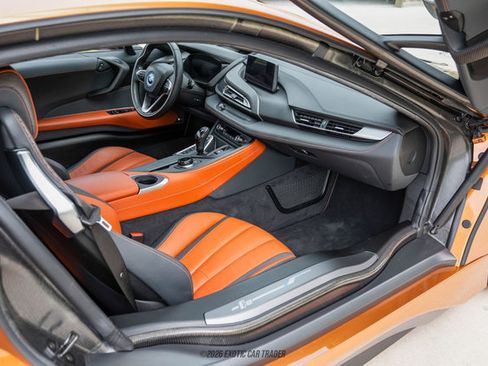 Used 2019 BMW i8 Coupe AWD/4WD image 82