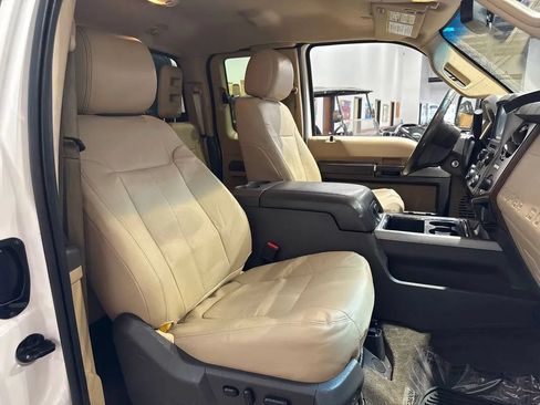 Used 2013 Ford F250 Lariat w/ Chrome Pkg AWD/4WD image 93