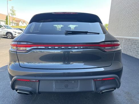 Used 2023 Porsche Macan image 4
