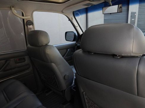 Used 1994 Toyota Land Cruiser AWD/4WD image 52