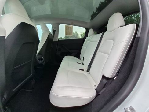 Used 2023 Tesla Model Y Performance AWD/4WD image 20
