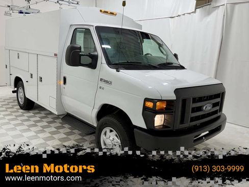 Used 2013 Ford E-350 and Econoline 350 Super Duty w/ PWR Locks & Windows Group image 1